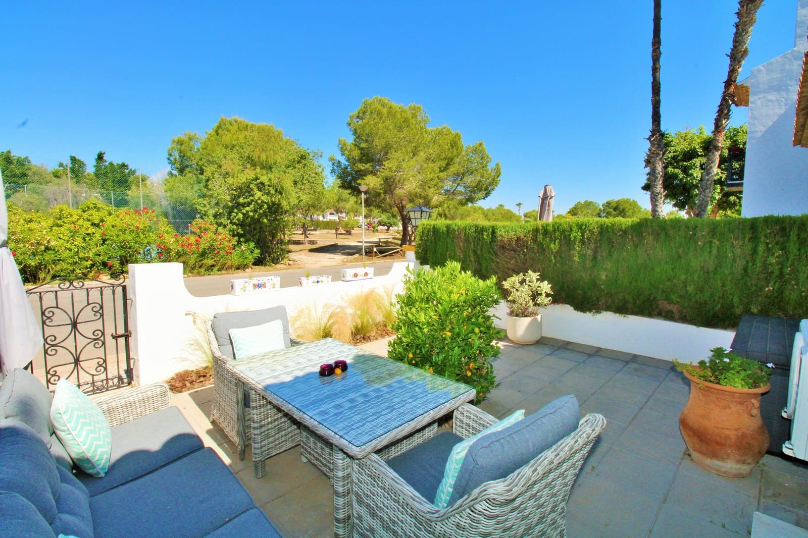 3 soveværelse Bungalow til salg i Villamartin med swimmingpool - € 275.000 (Ref: 10060746)