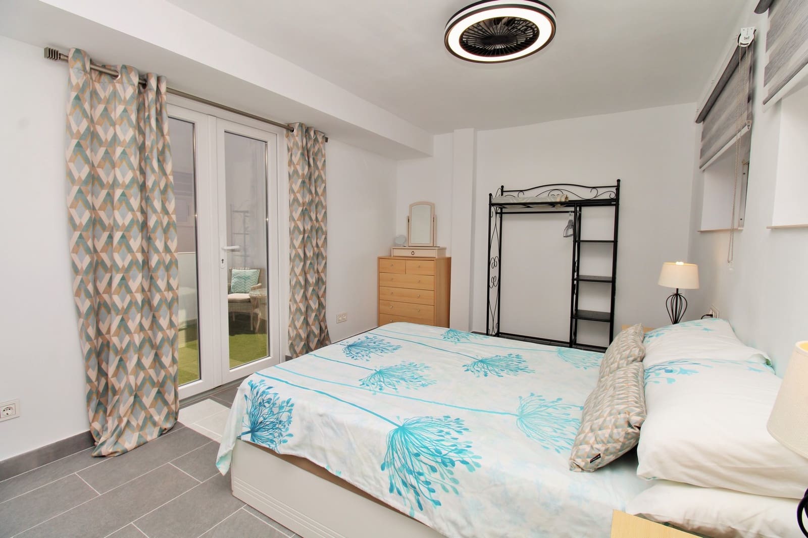 3 soveværelse Bungalow til salg i Villamartin med swimmingpool - € 275.000 (Ref: 10060746)