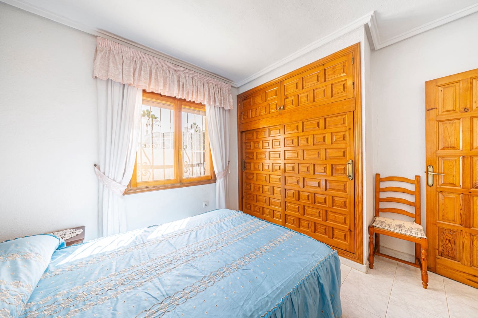 5 Zimmer Villa zu verkaufen in Ciudad Quesada mit Garage - 359.000 € (Ref: 10060749)