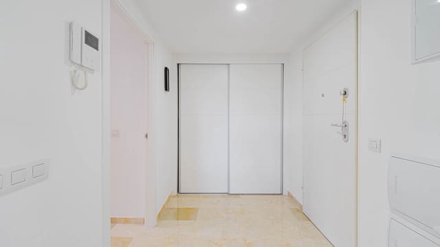 3 soverom Leilighet til salgs i Punta Prima, Torrevieja med svømmebasseng garasje - € 350 000 (Ref: 10063010)