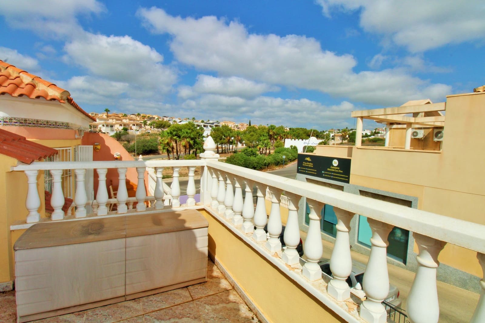 2 bedroom Townhouse for sale in Villamartin with pool - € 159,900 (Ref: 10077130)