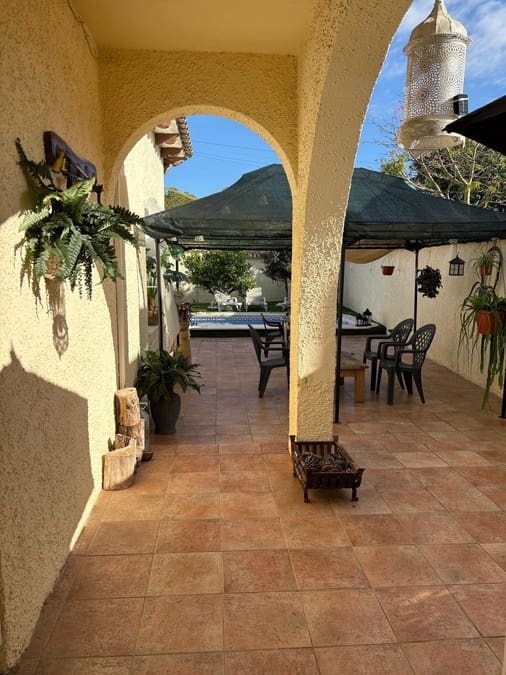 4 camera da letto Villa in vendita in San Miguel de Salinas con piscina - 450.000 € (Rif: 10079067)