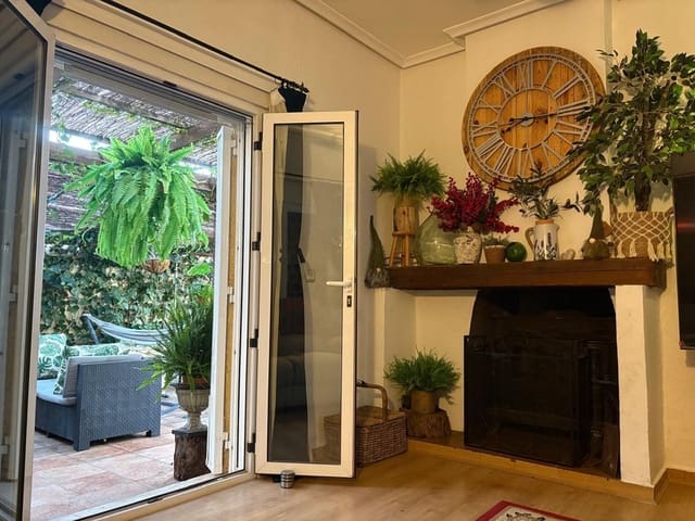4 camera da letto Villa in vendita in San Miguel de Salinas con piscina - 450.000 € (Rif: 10079067)