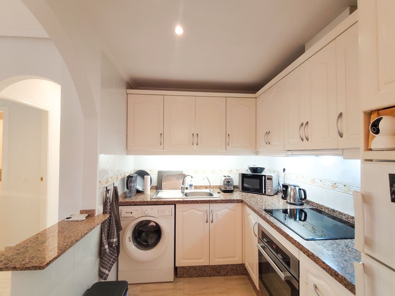 Apartamento de 2 habitaciones en Villamartin en venta con piscina - 239.000 € (Ref: 10079070)