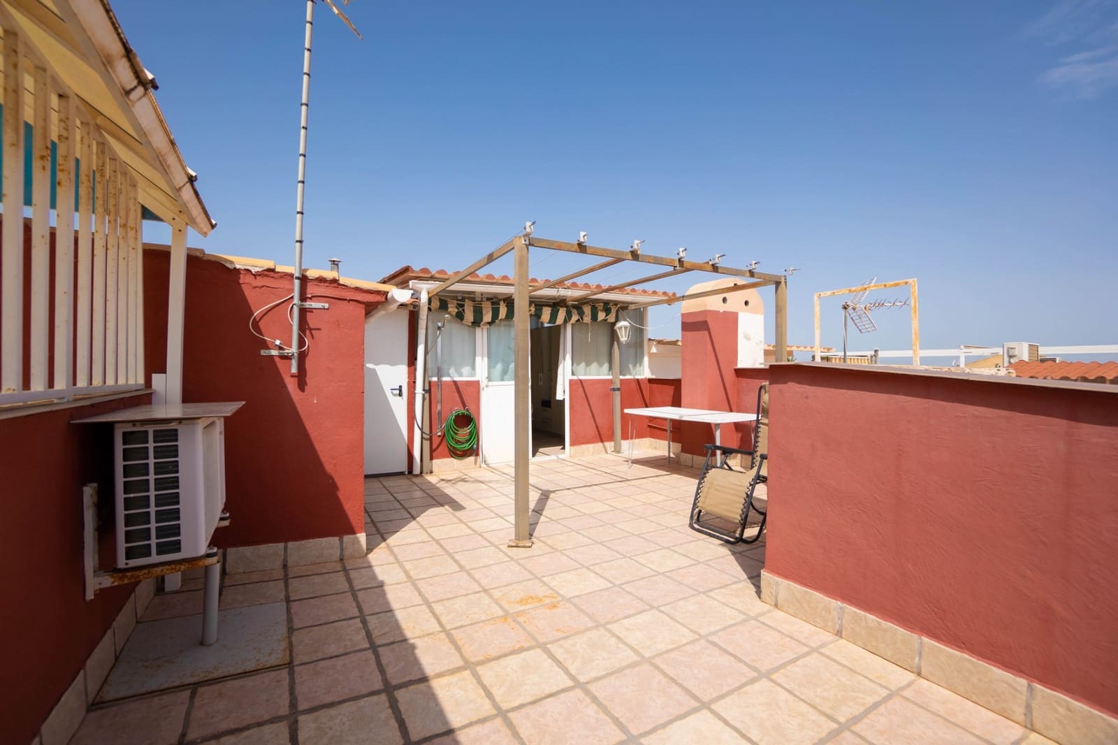 2 soverom Hus til salgs i Torrevieja med svømmebasseng - € 153 000 (Ref: 10090023)