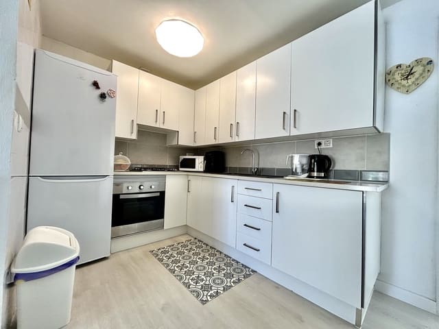 Casa de 3 habitaciones en Cabo Roig, Orihuela en venta con piscina garaje - 220.000 € (Ref: 10090024)