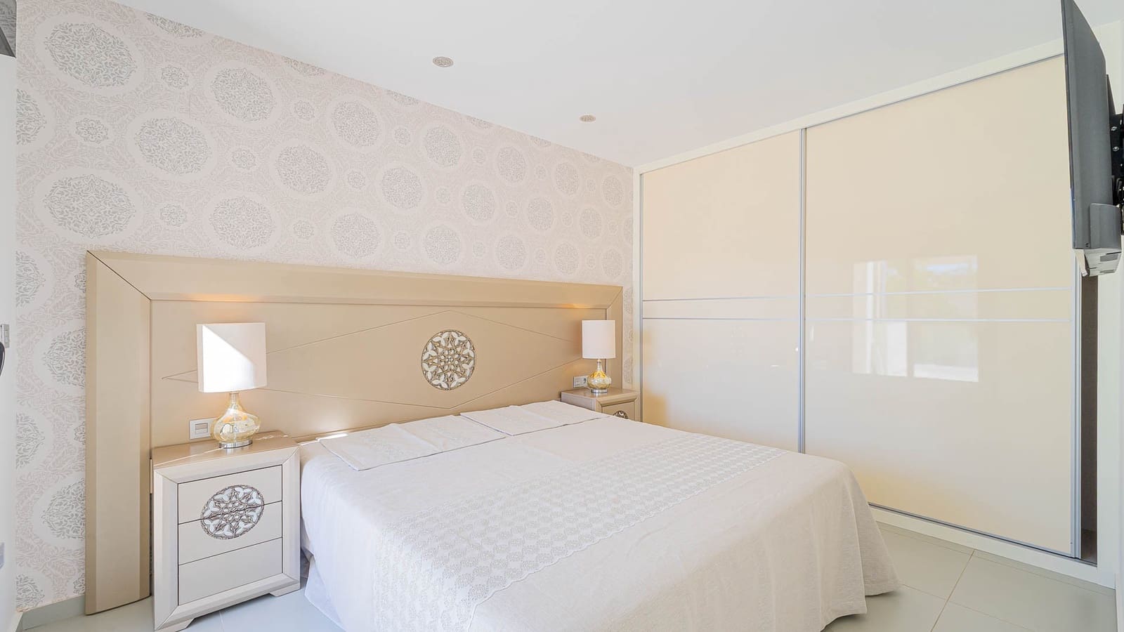 3 slaapkamer Villa te koop in Ciudad Quesada met zwembad - € 458.900 (Ref: 10094112)