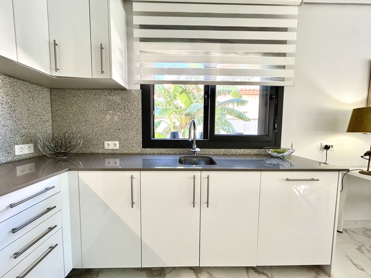 3 soveværelse Villa til salg i Los Urrutias med swimmingpool garage - € 1.598.000 (Ref: 10095732)