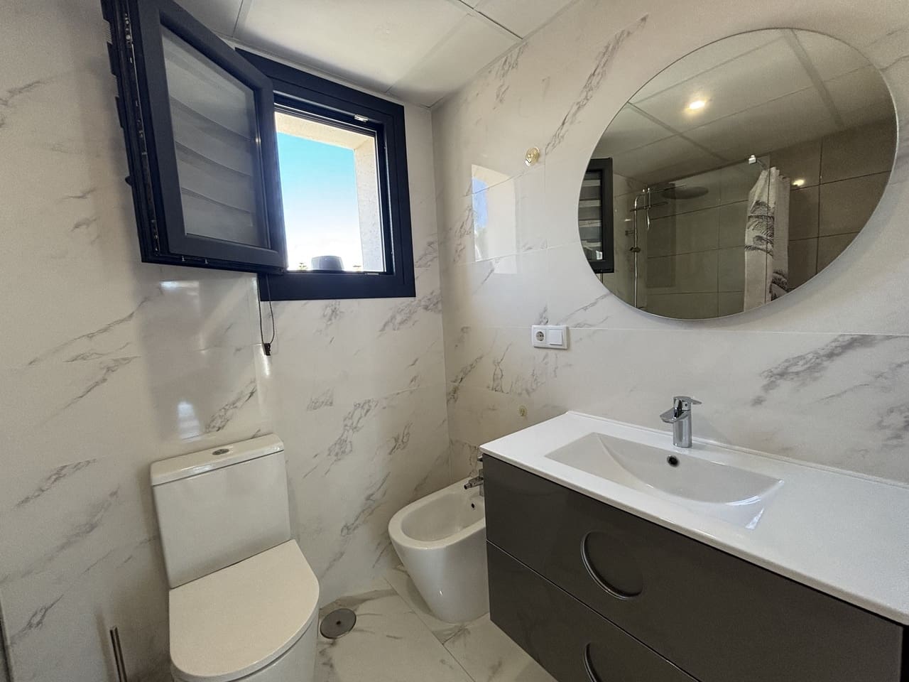 3 soveværelse Villa til salg i Los Urrutias med swimmingpool garage - € 1.598.000 (Ref: 10095732)