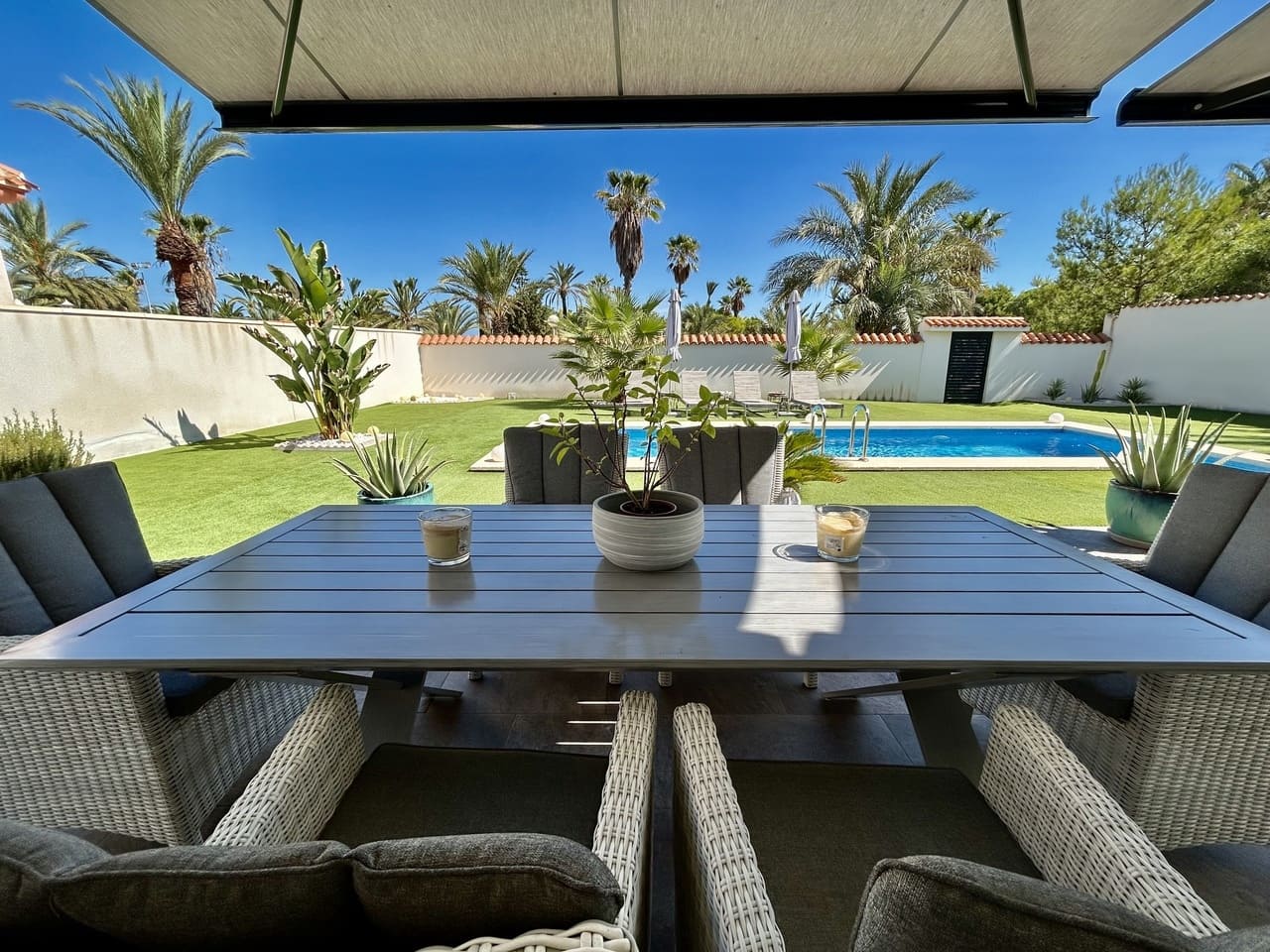 3 soveværelse Villa til salg i Los Urrutias med swimmingpool garage - € 1.598.000 (Ref: 10095732)