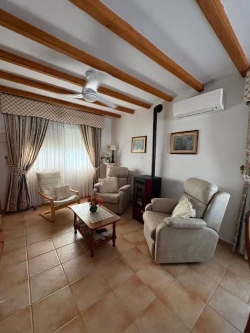 2 chambre Villa/Maison à vendre à Villamartin avec piscine - 235 000 € (Ref: 10097395)