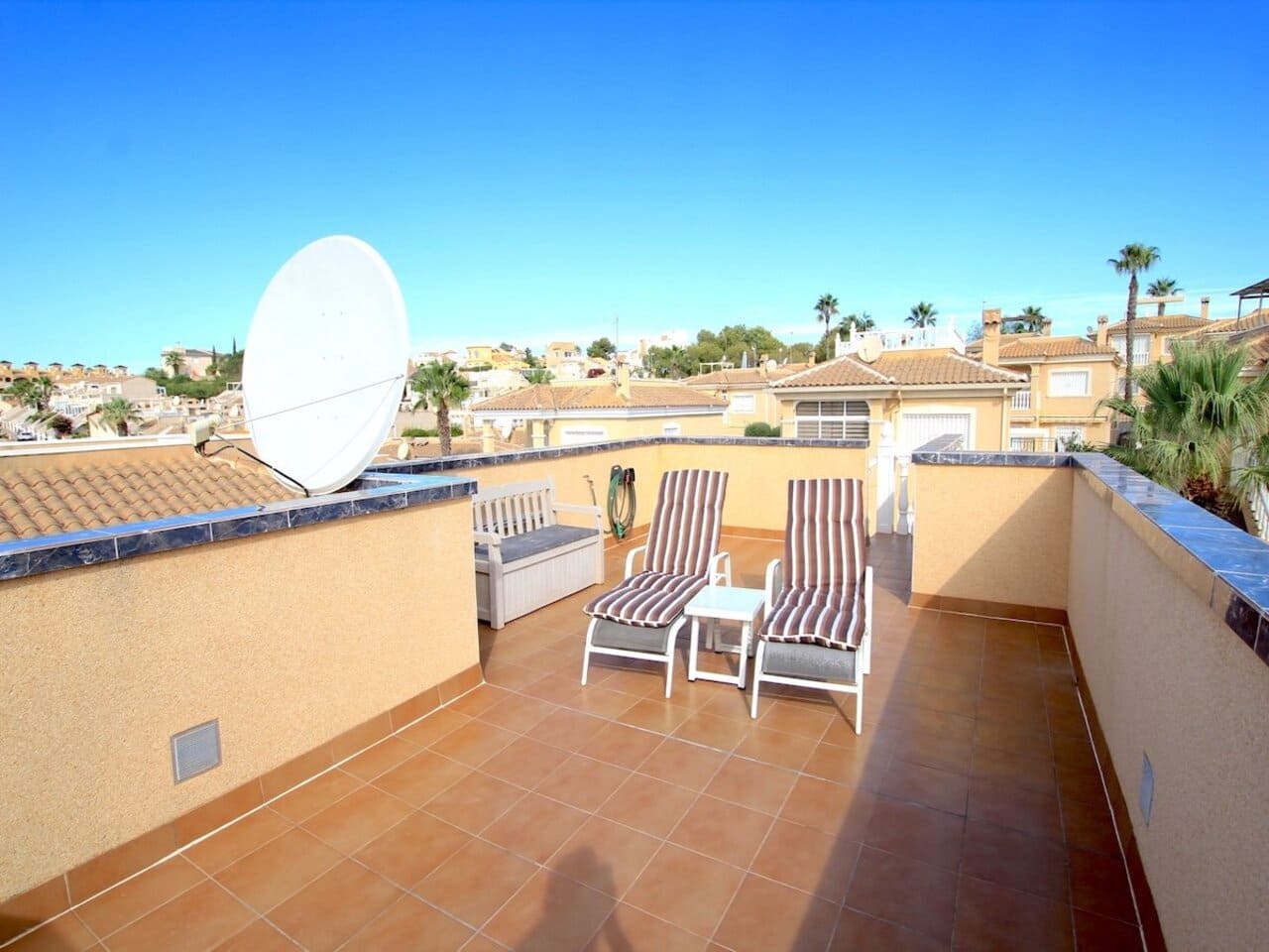 5 slaapkamer Villa te koop in Villamartin - € 269.000 (Ref: 10099019)