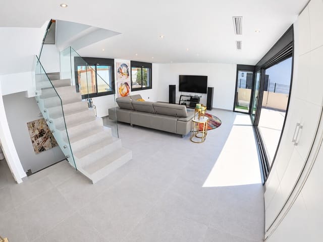 4 slaapkamer Villa te koop in Algorfa met zwembad garage - € 580.000 (Ref: 10099021)