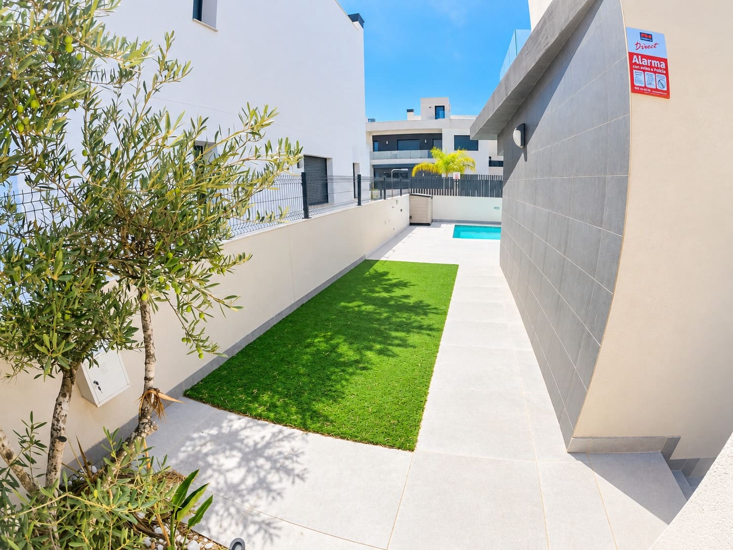 4 slaapkamer Villa te koop in Algorfa met zwembad garage - € 580.000 (Ref: 10099021)