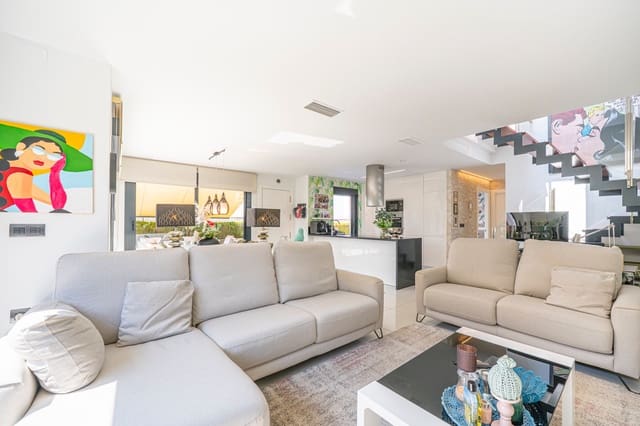 Chalet de 3 habitaciones en Ciudad Quesada, Rojales en venta con piscina - 550.000 € (Ref: 10099024)