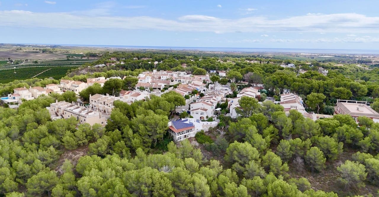 3 quarto Moradia para venda em Pinar de Campoverde - 329 950 € (Ref: 10101329)