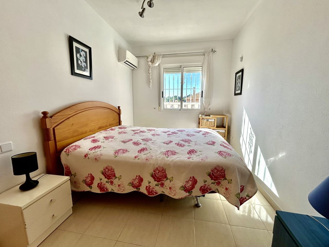 2 soverom Leilighet til salgs i Villamartin med svømmebasseng garasje - € 135 000 (Ref: 10101331)