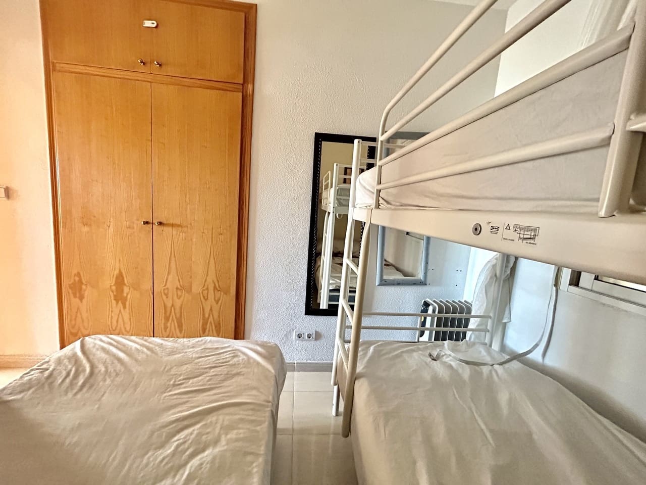 2 soverom Leilighet til salgs i Villamartin med svømmebasseng garasje - € 135 000 (Ref: 10101331)