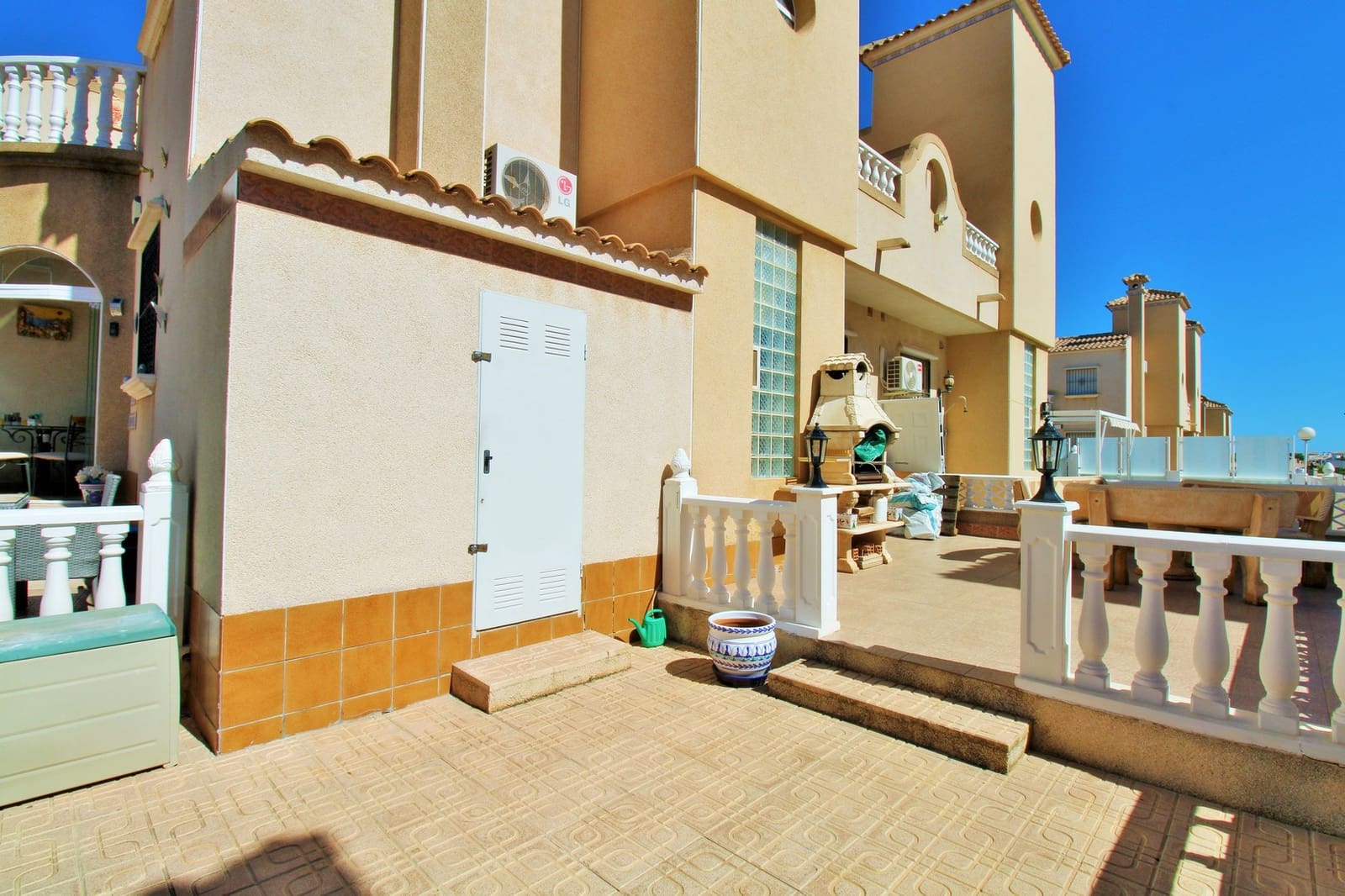3 chambre Maison de Ville à vendre à Villamartin avec piscine garage - 229 950 € (Ref: 10111154)