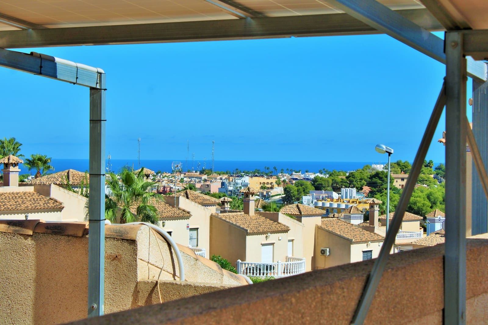 3 chambre Maison de Ville à vendre à Villamartin avec piscine garage - 229 950 € (Ref: 10111154)