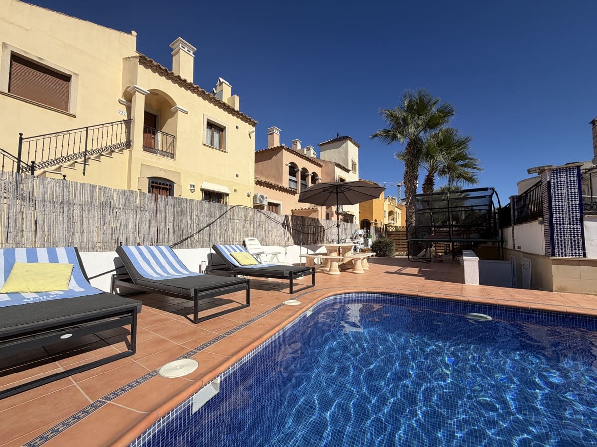 4 slaapkamer Villa te koop in Algorfa met zwembad - € 449.955 (Ref: 10111157)