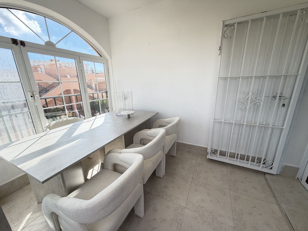 Apartamento de 2 habitaciones en Orihuela Costa en venta con piscina - 205.000 € (Ref: 10111158)