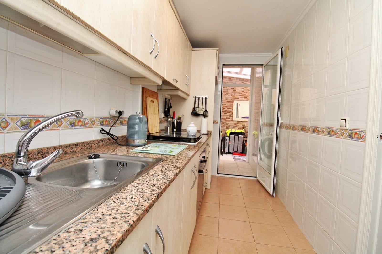 3 chambre Maison de Ville à vendre à Villamartin avec piscine garage - 199 950 € (Ref: 10111162)