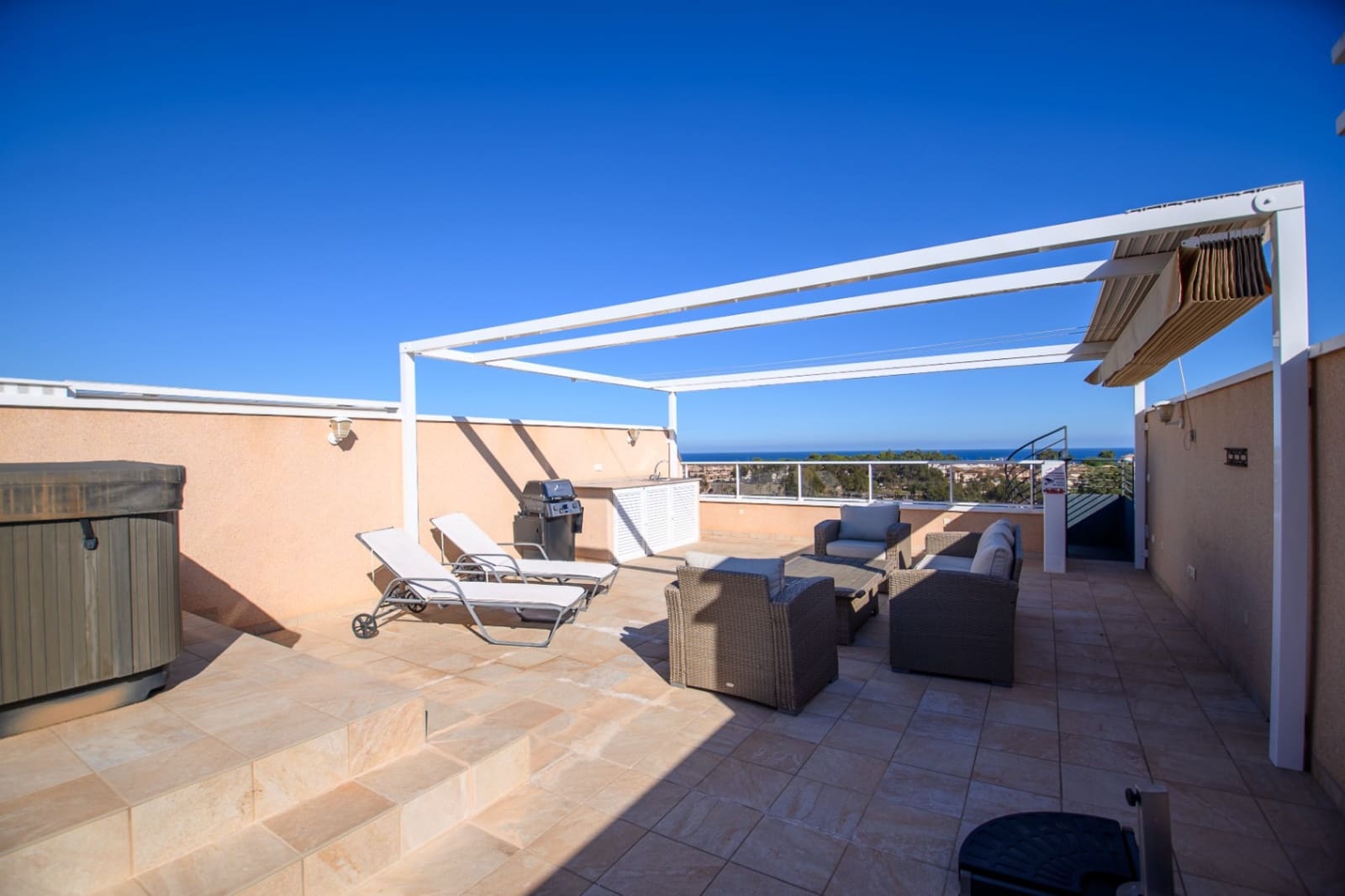 2 quarto Apartamento para venda em Orihuela Costa com piscina garagem - 330 000 € (Ref: 10111170)