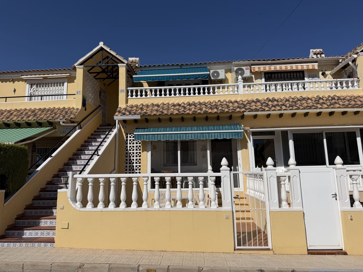 Apartamento de 2 habitaciones en Villamartin en venta con piscina - 159.995 € (Ref: 10111173)