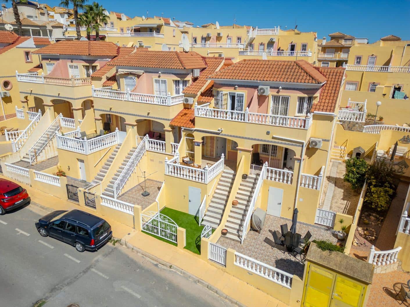 2 chambre Maison de Ville à vendre à Orihuela Costa avec piscine - 229 800 € (Ref: 10118031)