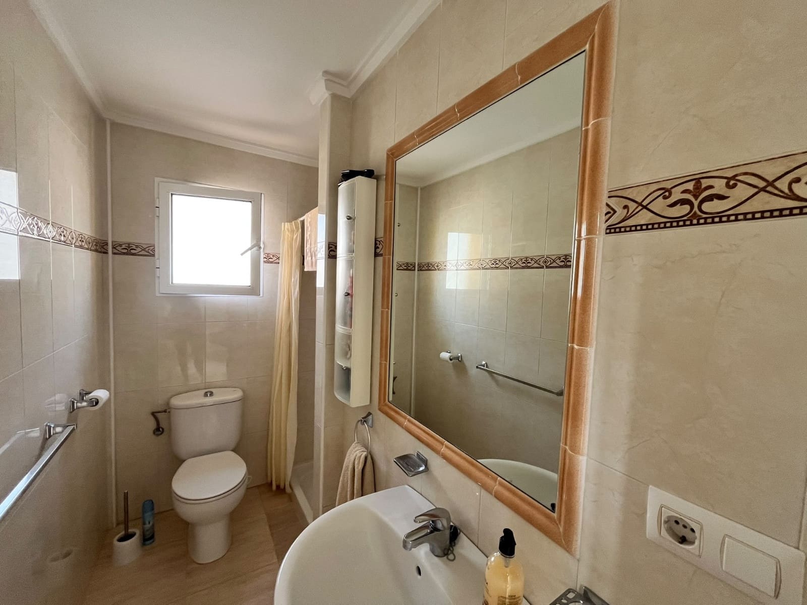 3 quarto Casa em Banda para venda em Villamartin com piscina - 224 950 € (Ref: 10127689)