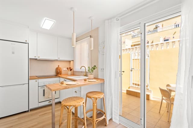 2 camera da letto Casa in vendita in Villamartin, Orihuela con piscina garage - 229.800 € (Rif: 10130187)