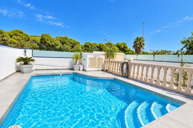 3 soveværelse Villa til salg i Mil Palmeras, Pilar de la Horadada med swimmingpool - € 395.000 (Ref: 10130198)