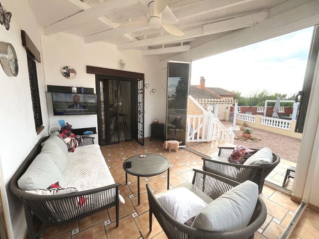 3 Zimmer Villa zu verkaufen in Daya Vieja mit Pool Garage - 650.000 € (Ref: 10136453)