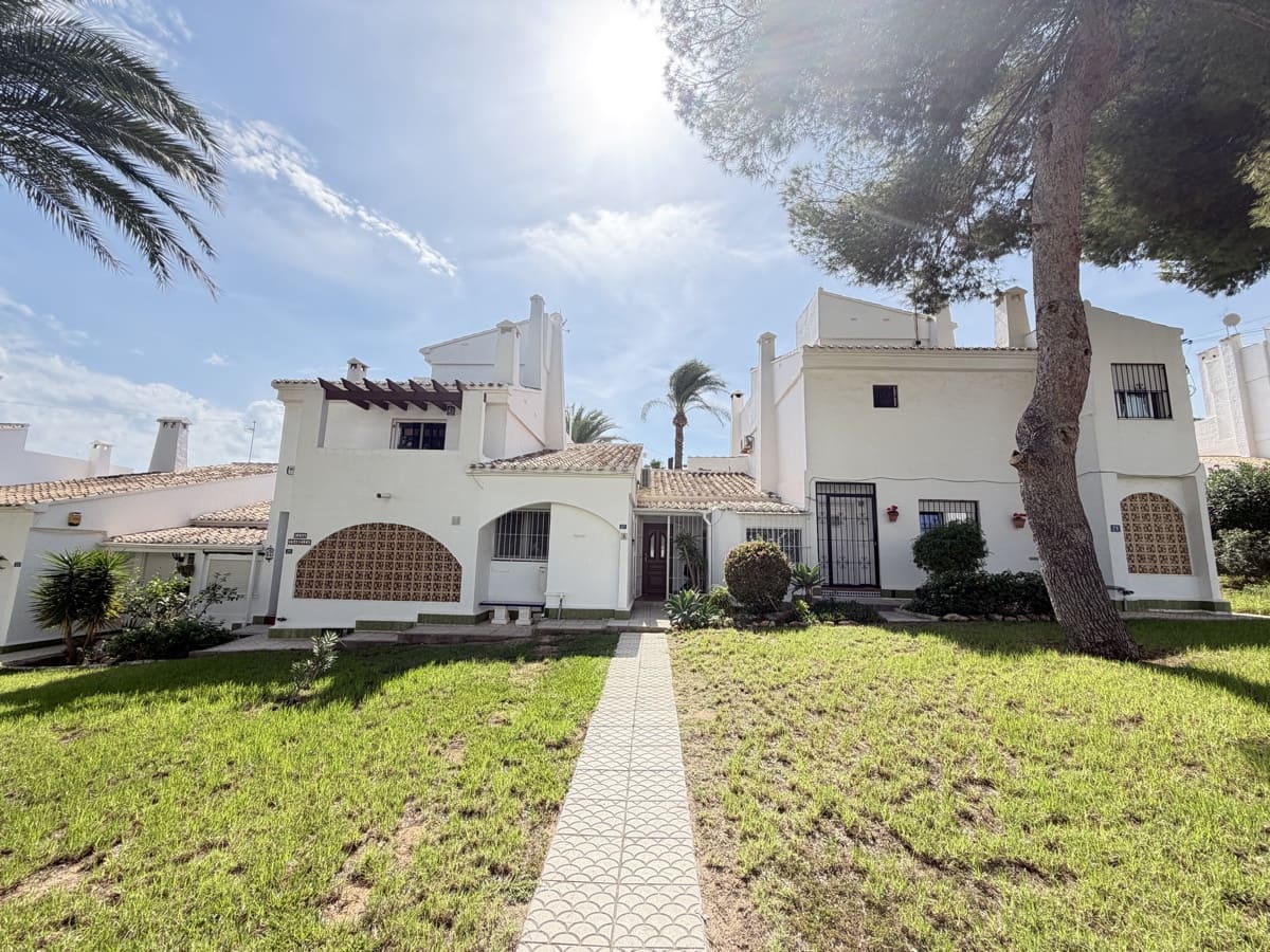 2 soveværelse Bungalow til salg i Villamartin - € 295.000 (Ref: 10136457)