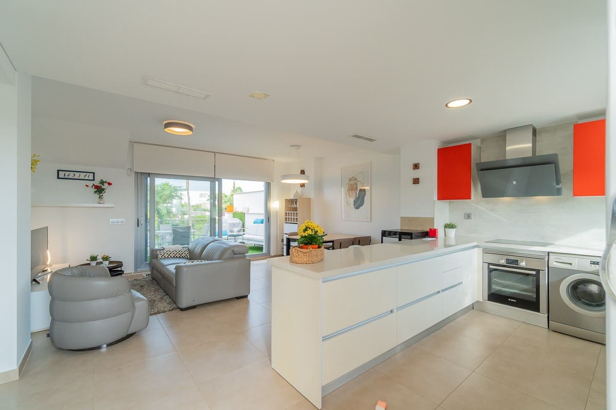 2 soverom Bungalow til salgs i Vistabella med svømmebasseng garasje - € 240 000 (Ref: 10141363)