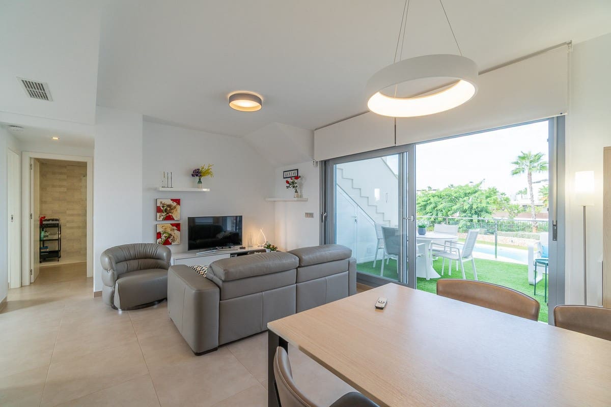 2 soverom Bungalow til salgs i Vistabella med svømmebasseng garasje - € 240 000 (Ref: 10141363)