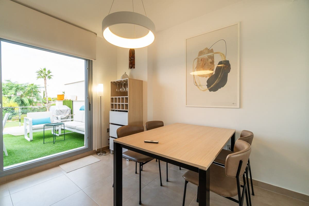 2 soverom Bungalow til salgs i Vistabella med svømmebasseng garasje - € 240 000 (Ref: 10141363)