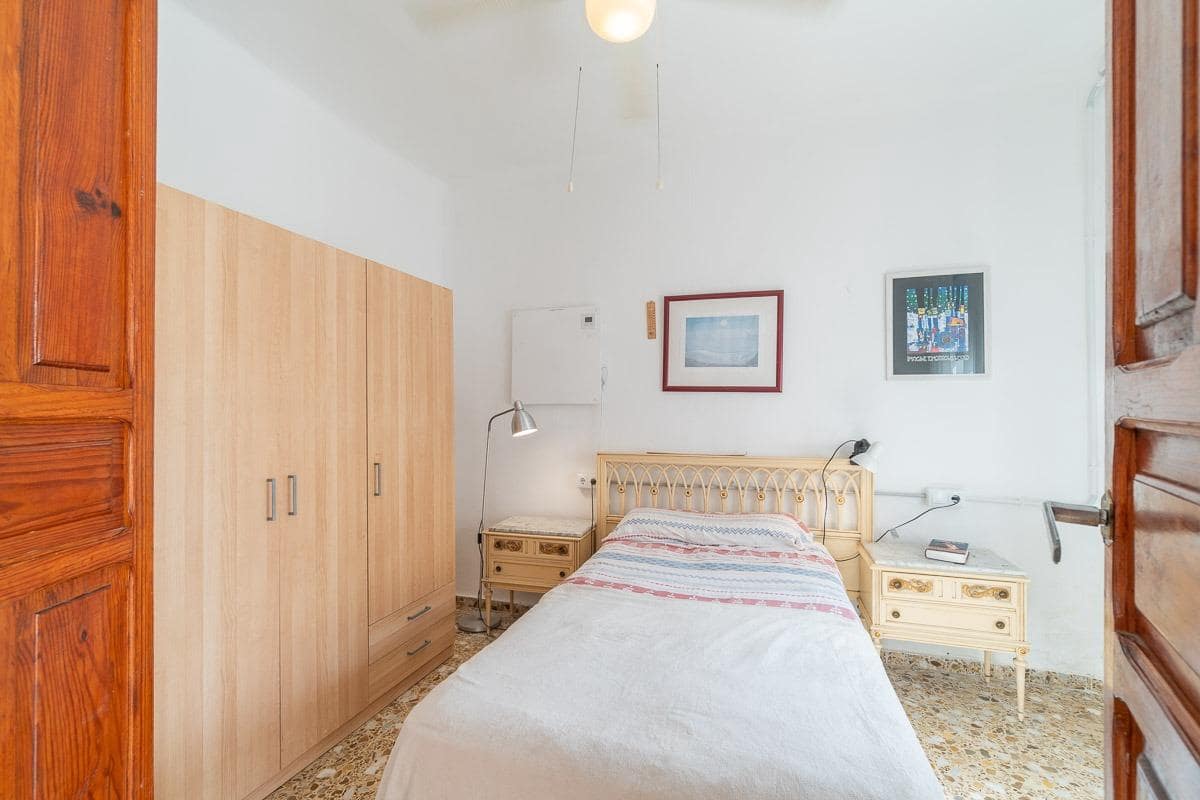 3 slaapkamer Huis te koop in Hortichuela met zwembad garage - € 229.900 (Ref: 10147956)
