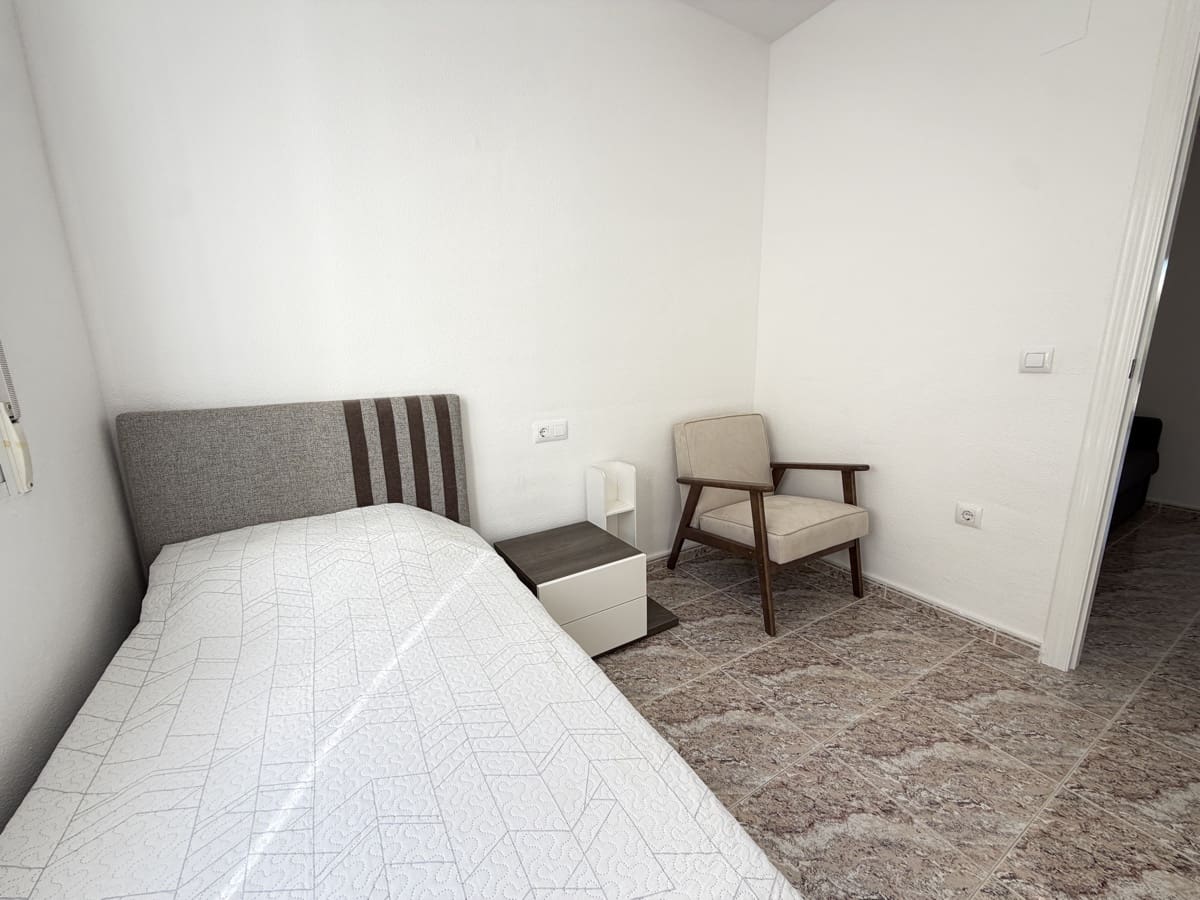 3 soverom Hus til salgs i Villamartin med svømmebasseng - € 199 995 (Ref: 10147961)