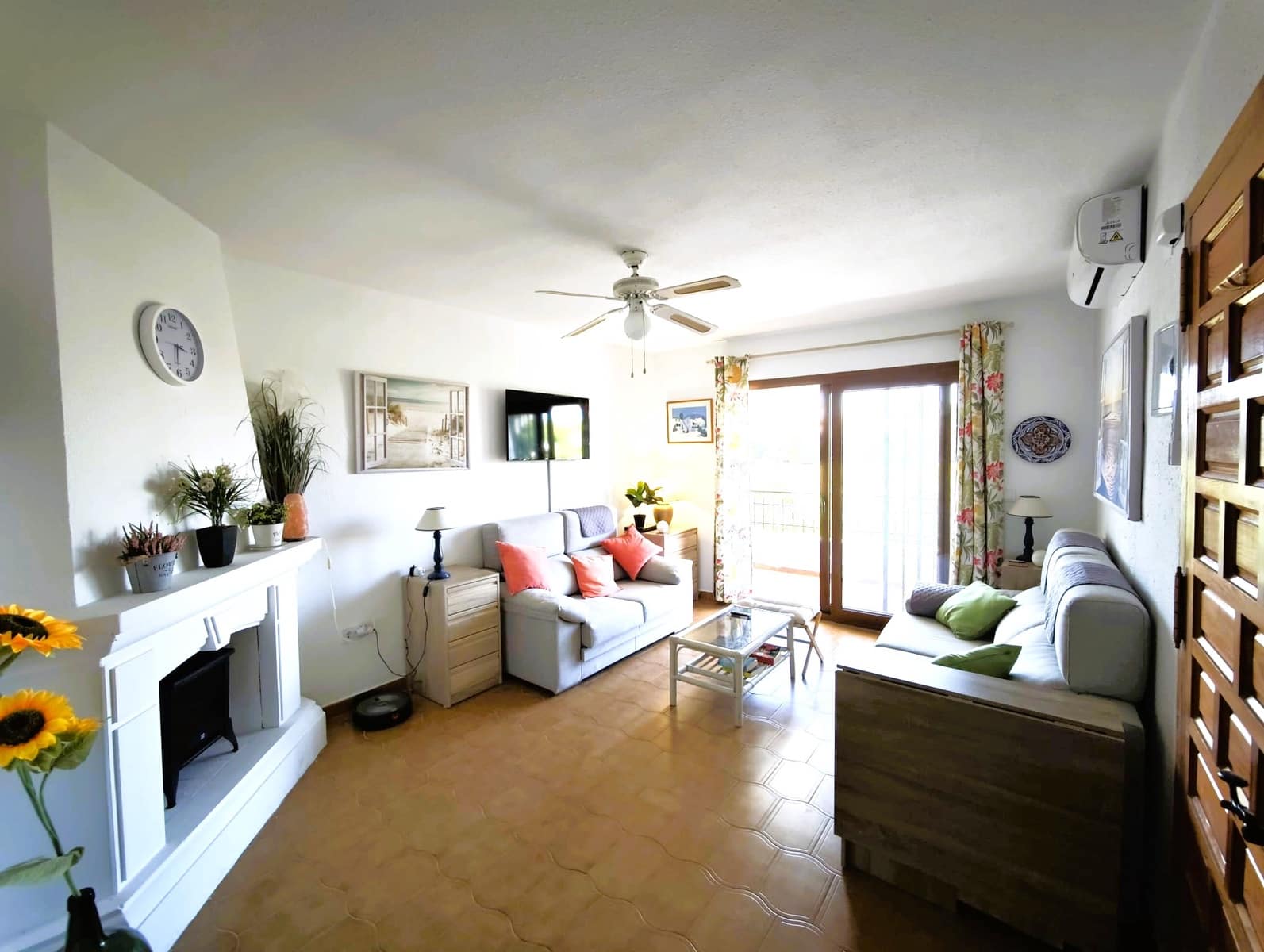 2 slaapkamer Appartement te koop in Villamartin met zwembad - € 214.995 (Ref: 10153185)