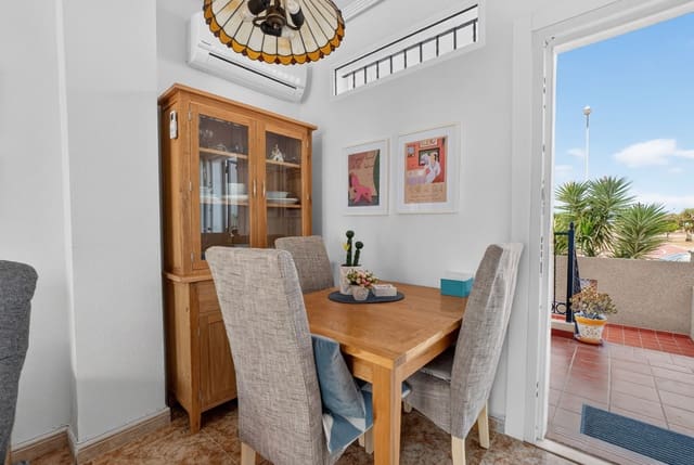 2 sypialnia Apartament na sprzedaż w Punta Prima, Orihuela z basenem garażem - 230 000 € (Ref: 10160146)