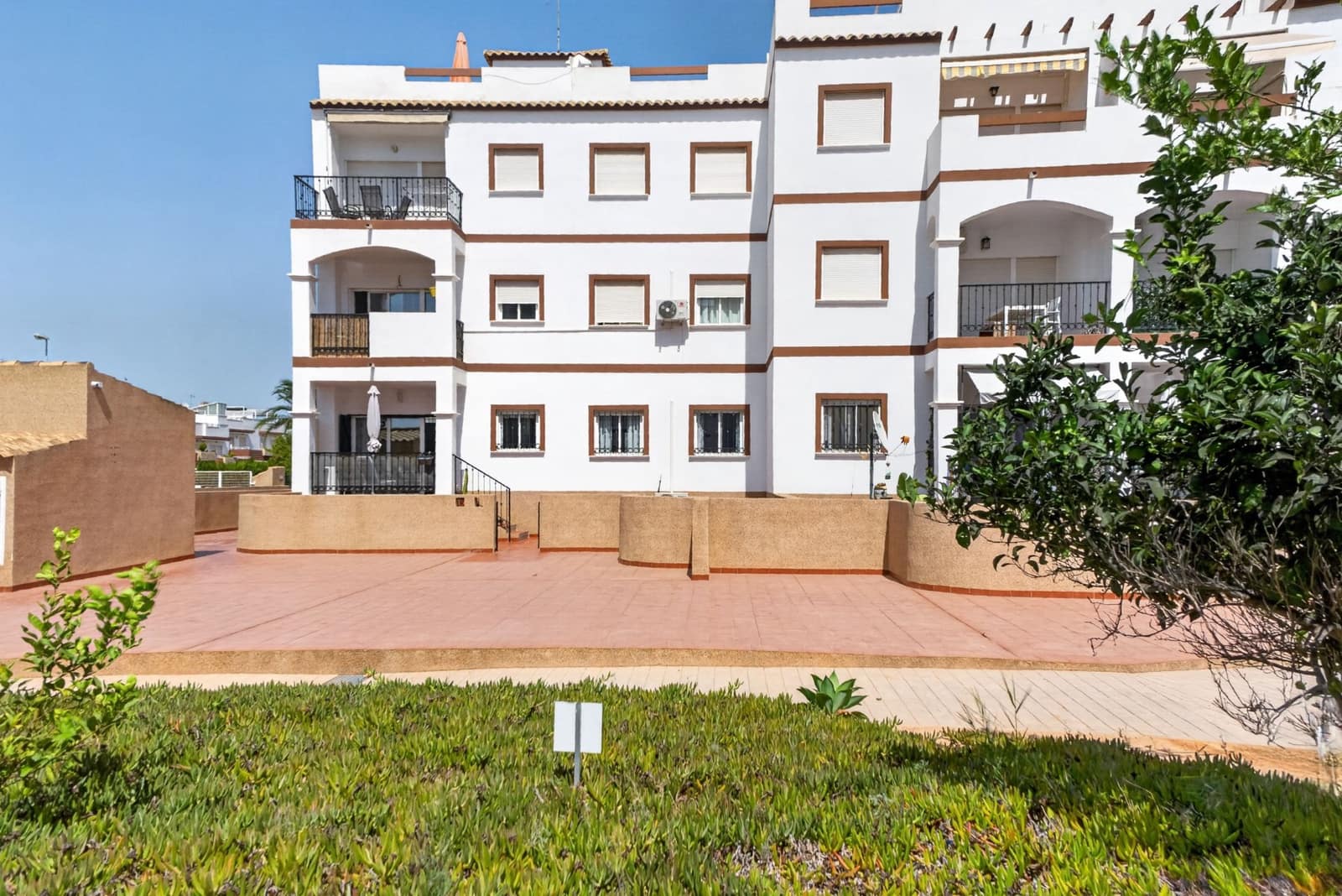 2 sypialnia Apartament na sprzedaż w Orihuela Costa z basenem garażem - 230 000 € (Ref: 10160146)