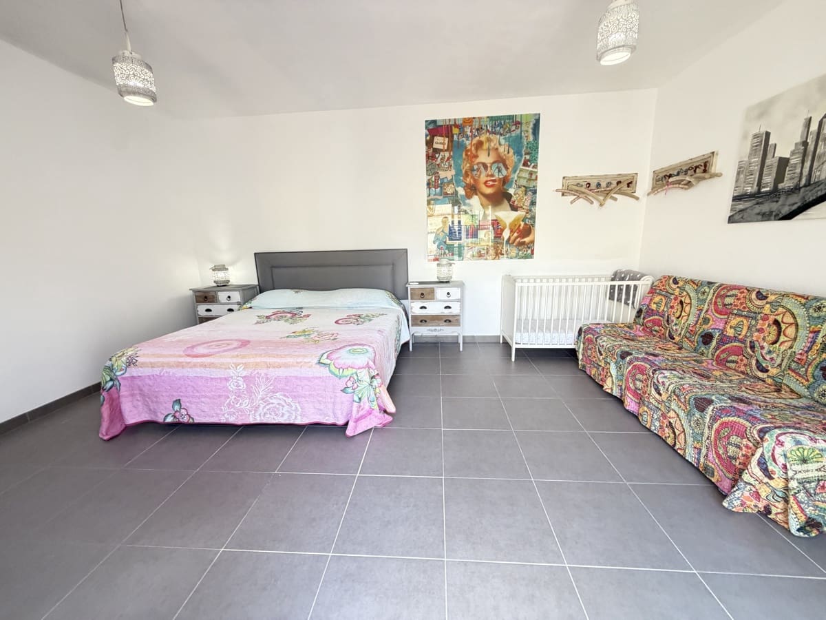 4 Zimmer Villa zu verkaufen in Cabo Roig mit Pool Garage - 749.000 € (Ref: 10160154)