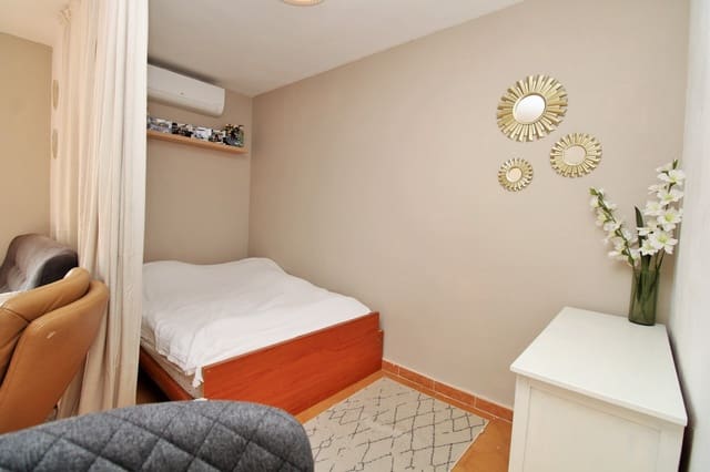 1 soverom Leilighet til salgs i Villamartin, Orihuela med svømmebasseng - € 119 950 (Ref: 10160167)