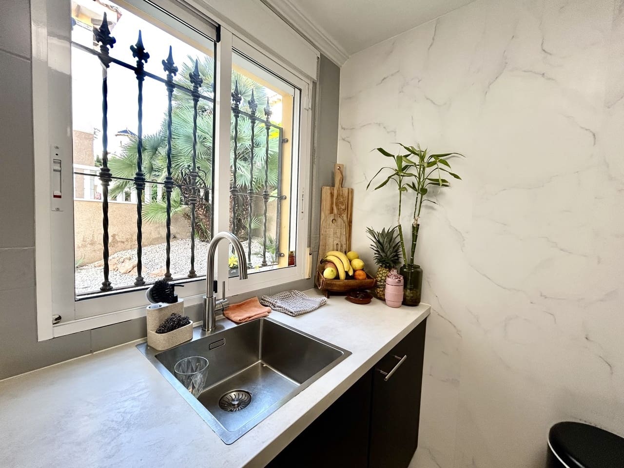 4 soveværelse Villa til salg i Villamartin med swimmingpool garage - € 429.900 (Ref: 10163265)