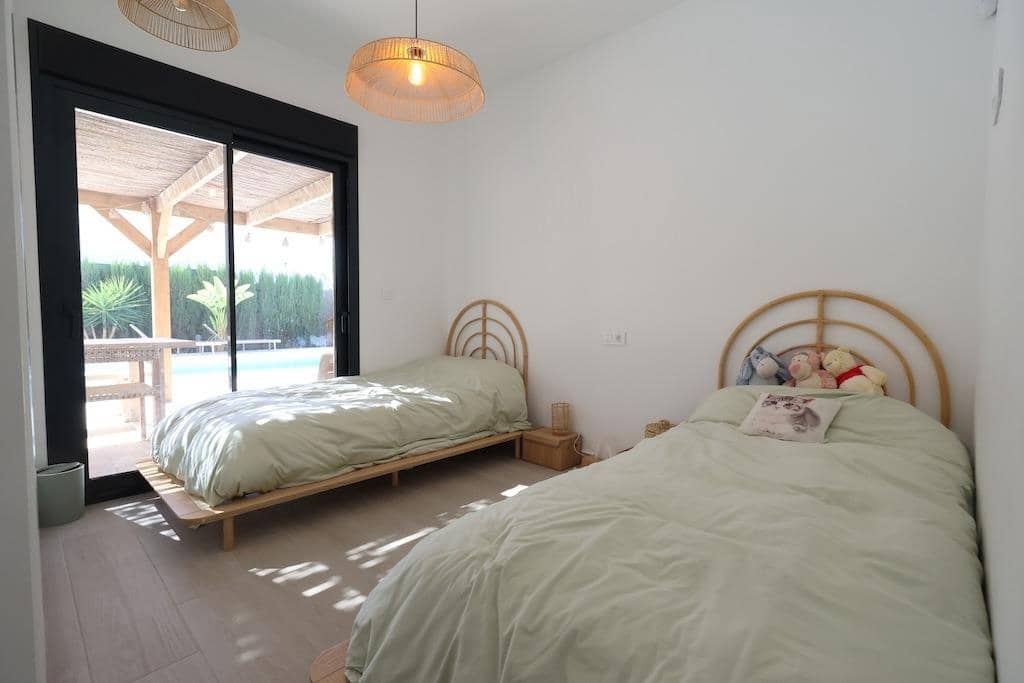 3 bedroom Villa for sale in Algorfa with pool garage - € 620,000 (Ref: 10163266)