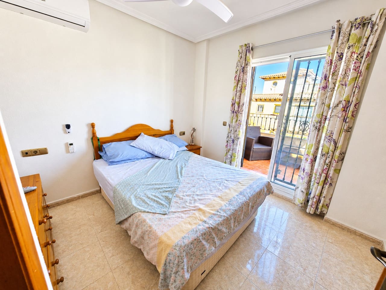 3 bedroom Townhouse for sale in La Zenia with pool garage - € 284,950 (Ref: 10165844)