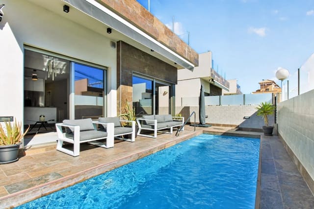 Chalet de 4 habitaciones en Villamartin, Orihuela en venta con piscina garaje - 469.995 € (Ref: 10167856)