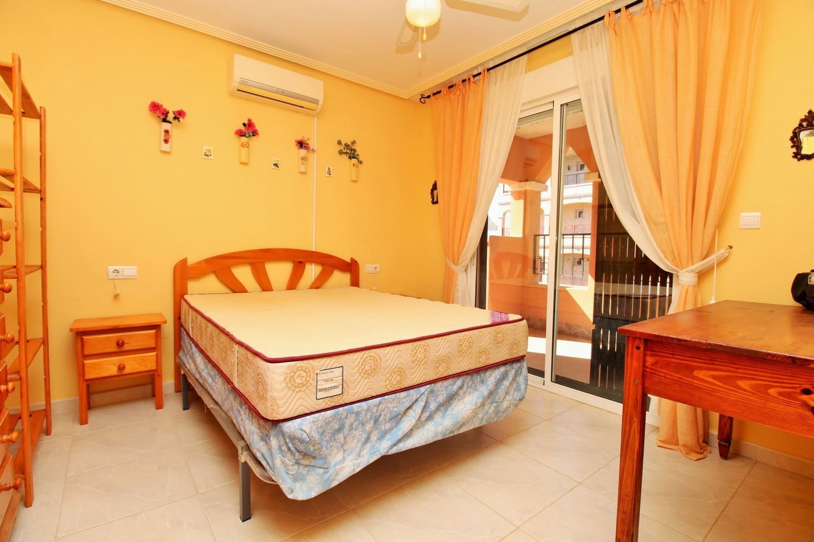 3 soveværelse Lejlighed til salg i Playa Flamenca med swimmingpool garage - € 169.000 (Ref: 10167858)